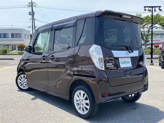 日産 デイズ ルークス ハイウェイスターS 鳥取県 2014(平26)年 10.1万km モカブラウンP 純正ＣＤオーディオ/ＥＴＣ/キセノンライト/フォグライト/純正１４インチアルミ/プッシュスタート/アイドリングストップ/両側スライドドア/純正エアロパーツ/ウィンカーミラー/フロアマット/ドアバイザー