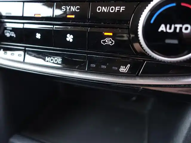 スバル フォレスター ハイブリッド アドバンス 山形県 2020(令2)年 8.3万km クリスタルブラックシリカ 4WD/衝突被害軽減システム/純正メモリナビ/　　【CD DVD BT フルセグ USB AUX】/バックカメラ サイドカメラ フロントカメラ/レーダークルーズコントロール/LEDオートヘッドライト/SRH/ハーフレザーシート/パワーシート/シートヒーター/純正18インチアルミホイール/ドライブレコーダー/アイドリングストップ/ステアリングスイッチ/パドルシフト/X-MODE/BSM/電動格納ウィンカーミラー/フォグランプ/スマートキー/ETC
