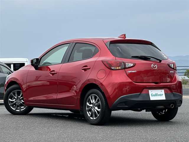 マツダ デミオ 13Sテーラードブラウン 島根県 2017(平29)年 3.3万km ソウルレッドプレミアムメタリック スマートシティブレーキ/純正ナビ/AM/FM/SD/Bluetooth/USB/ドライブレコーダー/純正15インチアルミホイール/運転席/助手席シートヒーター/ステアリングスイッチ/HUD/ウインカーミラー/電動格納ミラー/革巻きステアリング/LEDオートライト/ETC/スマートキー/スペアキー×1/プッシュスタート/保証書/取扱説明書