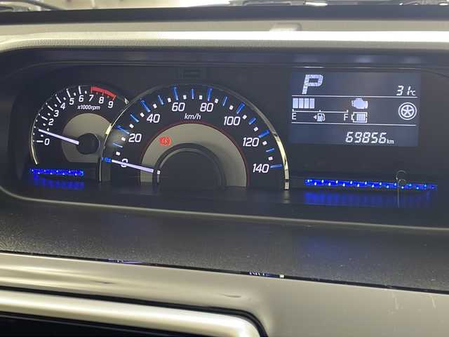 スズキ ワゴンＲ スティングレー HYBRID T 岐阜県 2017(平29)年 7万km スチールシルバーM ターボ車/８インチメモリーナビ　CN-RZ82/CD/DVD/Bluetooth/フルセグTV/衝突軽減ブレーキ/レーンキープアシスト/ヘッドアップディスプレイ/クルーズコントロール/シートヒーター/ステアリングスイッチ/オートエアコン/サイドエアバッグ/パドルシフト/オートLEDライト/フォグライト/スマートキー/プッシュスタート/ETC/社外１６インチアルミホイール/スタッドレス・ホイールセット車載