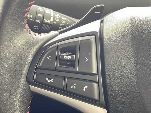 スズキ ワゴンＲ スティングレー HYBRID T 岐阜県 2017(平29)年 7万km スチールシルバーM ターボ車/８インチメモリーナビ　CN-RZ82/CD/DVD/Bluetooth/フルセグTV/衝突軽減ブレーキ/レーンキープアシスト/ヘッドアップディスプレイ/クルーズコントロール/シートヒーター/ステアリングスイッチ/オートエアコン/サイドエアバッグ/パドルシフト/オートLEDライト/フォグライト/スマートキー/プッシュスタート/ETC/社外１６インチアルミホイール/スタッドレス・ホイールセット車載