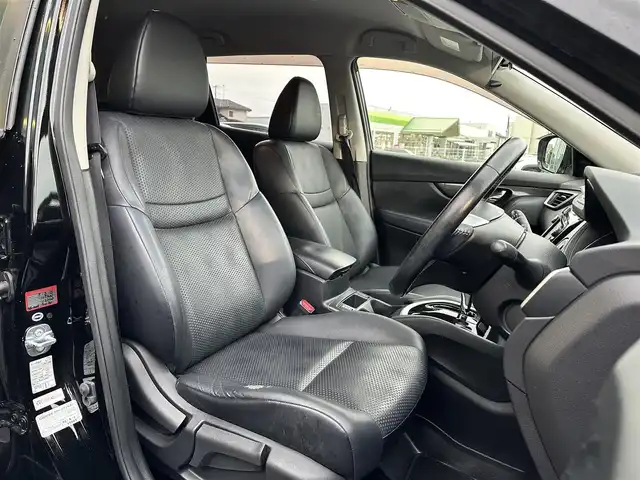 日産 エクストレイル 20Xt エマージェンシーブレーキ 島根県 2016(平28)年 11.4万km ダイヤモンドブラック 登録時走行距離 113448Km/純正メーカーナビ/取扱説明書/保証書/全方位カメラ/17インチ純正アルミホイール/パワーバックドア/クルーズコントロール/シートヒーター/ドライブレコーダー/ウインカーミラー/プッシュスタート/ETC