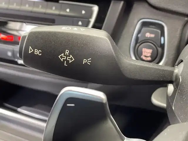 ＢＭＷ ４２０ｉ グランクーペ Mスポーツ 栃木県 2015(平27)年 2.2万km アルピンホワイトⅢ ・前方ドラレコ/・パーキングサポートパッケージ/・レーンチェンジウォーニング/・パークディスタンスコントロール/・パーキングアシスト/・LEDフォグライト/・純正ナビ（AM/FM/CD/DVD/BT)/・ドライブレコーダー/・ETC/・MTモード/・パワーシート/・パワーバックドア/・ステアリングスイッチ/・アダプティブクルーズコントロール/・横滑り防止装置/・衝突防止システム/・レーンアシスト/・コーナーセンサー/・保証書/・取扱説明書/・スペアキー×1