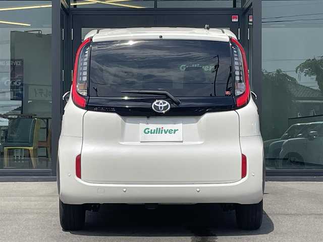 トヨタ シエンタ Z 愛媛県 2023(令5)年 2.1万km パール トヨタセーフティ/プリクラッシュセーフティ/レーダークルーズコントロール/ブラインドスポットモニター/クリアランスソナー /純正10.5インチナビ/　Bluetooth/ミラーリング/フルセグTV/パノラミックビューモニター/前後ドライブレコーダー/ビルトインETC/両側パワースライドドア/前席シートヒーター/ステアリングヒーター/革巻きステアリングスイッチ/オートライト/LEDヘッドライト/プッシュスタート