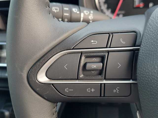 トヨタ ヴォクシー S－Z 東京都 2025(令7)年 0.2万km アティチュードブラックマイカ 純正10.5インチナビ/ワンオーナー/禁煙車/快適利便パッケージ/純正アルミホイール/3眼LEDヘッドライト/ETC2.0（ビルトイン）/両側パワースライドドア/シートヒーター/ハンドルヒーター/アダプティブクルーズコントロール/トヨタセーフティセンス/Bluetooth/コーナーセンサー/バックカメラ/ドライブレコーダー/プッシュスタート