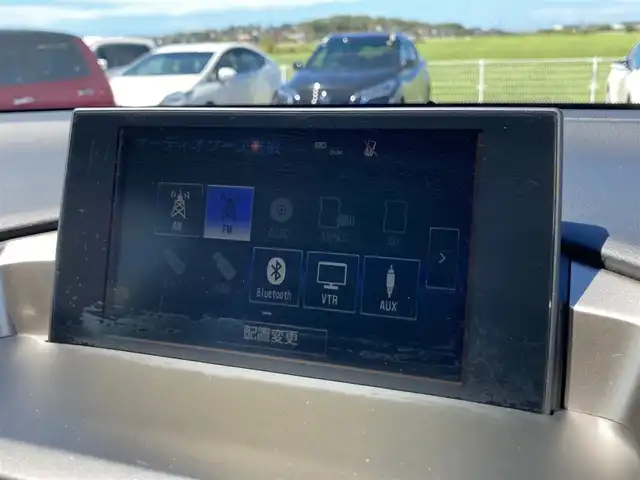 レクサス ＮＸ 200t バージョンL 鳥取県 2015(平27)年 4.2万km スターライトブラックガラスフレーク ４WD/純正ナビ/フルセグ/DVD/CD/BT/USB/パノラミックビューモニター/プリクラッシュセーフティ/ブラインドスポットモニター/前後クリアランスソナー/レーダークルーズコントロール/ビルトインETC/前方ドライブレコーダー/レザーシート/前席パワーシート/パワーバックドア/前席シートヒーター/エアシート/3眼LEDヘットライト/純正18インチアルミホイール/プッシュエンジンスタート/アイドリングストップ/スマートキー×２/カードキー
