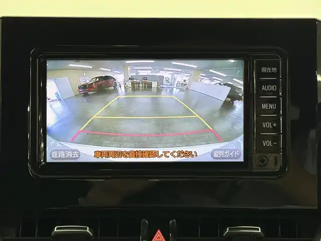 トヨタ カローラ スポーツ ハイブリッドG 三重県 2018(平30)年 6.8万km プラチナホワイトパールマイカ ハイブリッド/FF/フロアCVT/純正 7インチナビ NSCD-W66/（AM/FM/CD/TV/SD/Bluetooth/AUX）/バックガイドモニター/ビルトインETC/Toyota Safety Sense/●プリクラッシュセーフティ/●レーントレーシングアシスト/●レーダークルコン（全車速追従機能付）/●オートハイビーム/●ロードサインアシスト/・【OP】インテリジェントクリアランスソナー［パーキングサポートブレーキ（静止物）］/・【OP】ブラインドスポットモニター＋リヤクロストラフィックオートブレーキ（後方接近車両）/・【OP】パーキングサポートブレーキ（前後静止物）/・車両接近通報装置/装備/・左右独立温度コントロールフルオートエアコン/・オートライト/・LED ヘッドランプ/・電子パーキングブレーキ/・オートブレーキホールド/・ステアリングスイッチ/・プッシュスタート/・純正16inAW/・保/取/・スマートキーx2/など
