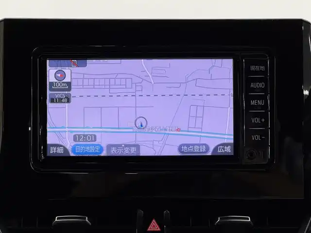 トヨタ カローラ スポーツ ハイブリッドG 三重県 2018(平30)年 6.8万km プラチナホワイトパールマイカ ハイブリッド/FF/フロアCVT/純正 7インチナビ NSCD-W66/（AM/FM/CD/TV/SD/Bluetooth/AUX）/バックガイドモニター/ビルトインETC/Toyota Safety Sense/●プリクラッシュセーフティ/●レーントレーシングアシスト/●レーダークルコン（全車速追従機能付）/●オートハイビーム/●ロードサインアシスト/・【OP】インテリジェントクリアランスソナー［パーキングサポートブレーキ（静止物）］/・【OP】ブラインドスポットモニター＋リヤクロストラフィックオートブレーキ（後方接近車両）/・【OP】パーキングサポートブレーキ（前後静止物）/・車両接近通報装置/装備/・左右独立温度コントロールフルオートエアコン/・オートライト/・LED ヘッドランプ/・電子パーキングブレーキ/・オートブレーキホールド/・ステアリングスイッチ/・プッシュスタート/・純正16inAW/・保/取/・スマートキーx2/など