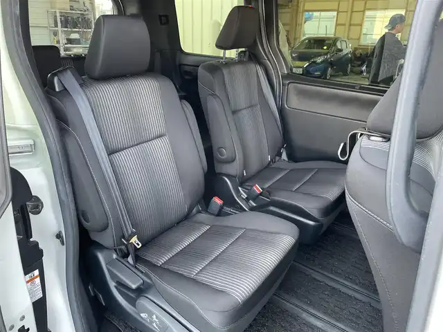トヨタ ヴォクシー ZS 煌Ⅱ 東京都 2020(令2)年 4.6万km ホワイトパールクリスタルシャイン 純１０．１型ナビ　/・Ｂｌｕｅｔｏｏｔｈ　/・ＣＤ／ＤＶＤ再生　/・フルセグ/純正12インチフリップダウンモニター/両側電動スライドドア　/ＬＥＤヘッドライト　/オートハイビーム　/トヨタセーフティセンス　/レーンキープアシスト　/クルーズコントロール　