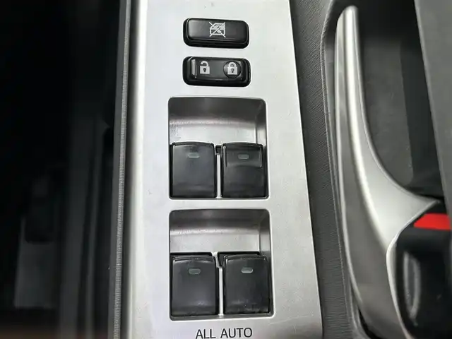 トヨタ プリウス α G 兵庫県 2014(平26)年 9.4万km ダークブルーマイカ ワンオーナー/純正ナビ/BT/フルセグ/USBポート/ETC/オートライト/純正フロアマット/純正ドアバイザー/フォグランプ/プッシュスタート/スマートキー/スペアキー/ヘッドライトウォッシャー