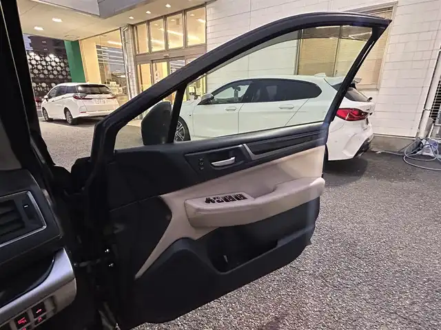 スバル レガシィ Ｂ４ リミテッド 愛知県 2019(令1)年 7.6万km クリスタルブラックシリカ ワンオーナー/サンルーフ/4WD/純正ナビ(AM/FM/CD/DVD/BT/ワンセグTV)/アイサイト/ステアリング連動ヘッドランプ/ブラインドスポットモニター/リヤビークルディテクション/後退時ブレーキアシスト/オートビークルホールド/レーンキープアシスト/先行車発進告知/追従クルーズコントロール/電動パーキングブレーキ/パーキングセンサー/レザーシート/メモリ機能付きパワーシート/シートヒーター（D/N席）/ハンドルヒーター/デュアルエアコン/バックカメラ/ETC/ドラレコ（前）/自動防眩ミラー/純正18インチアルミホイール/LEDヘッドランプ/フォグランプ/リアフォグランプ/ステアリングスイッチ/純正フロアマット/スペアキー/スマートキー×1/取説/保証書