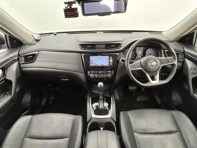 日産 エクストレイル 20Xi 福井県 2019(令1)年 4.5万km ブリリアントホワイトパール プロパイロット/・衝突軽減ブレーキ/レーンキープアシスト/レーダークルーズコントロール/標識認識機能/社外メモリナビ/・フルセグTV/Bluetooth/CD/DVD/AM/FM/全方位カメラ/デジタルインナーミラー/前後ドライブレコーダー/ETC/シートバックモニター/ルーフレール/パワーバックドア/ブラインドスポットモニター/ダウンヒルアシストコントロール/電動パーキングブレーキ/スペアキー/純正18インチアルミホイール