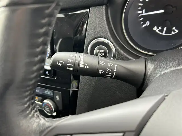 日産 エクストレイル 20Xi 福井県 2019(令1)年 4.5万km ブリリアントホワイトパール プロパイロット/・衝突軽減ブレーキ/レーンキープアシスト/レーダークルーズコントロール/標識認識機能/社外メモリナビ/・フルセグTV/Bluetooth/CD/DVD/AM/FM/全方位カメラ/デジタルインナーミラー/前後ドライブレコーダー/ETC/シートバックモニター/ルーフレール/パワーバックドア/ブラインドスポットモニター/ダウンヒルアシストコントロール/電動パーキングブレーキ/スペアキー/純正18インチアルミホイール