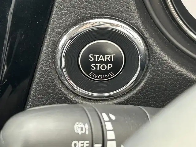 日産 エクストレイル 20Xi 福井県 2019(令1)年 4.5万km ブリリアントホワイトパール プロパイロット/・衝突軽減ブレーキ/レーンキープアシスト/レーダークルーズコントロール/標識認識機能/社外メモリナビ/・フルセグTV/Bluetooth/CD/DVD/AM/FM/全方位カメラ/デジタルインナーミラー/前後ドライブレコーダー/ETC/シートバックモニター/ルーフレール/パワーバックドア/ブラインドスポットモニター/ダウンヒルアシストコントロール/電動パーキングブレーキ/スペアキー/純正18インチアルミホイール