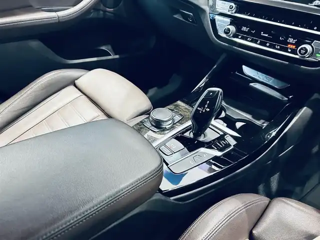 ＢＭＷ Ｘ３ xDrive20d Mスポーツ 大阪府 2019(平31)年 3.1万km アルピンホワイトⅢ インテリジェントセーフティ/HUD/ACC/茶革/パワーシート/シートヒーター/Dシートメモリ/純正ナビ/TV/360度カメラ/純正20インチAW/LEDヘッドライト/電動リアゲート/ワイヤレス充電/ブラインドスポット