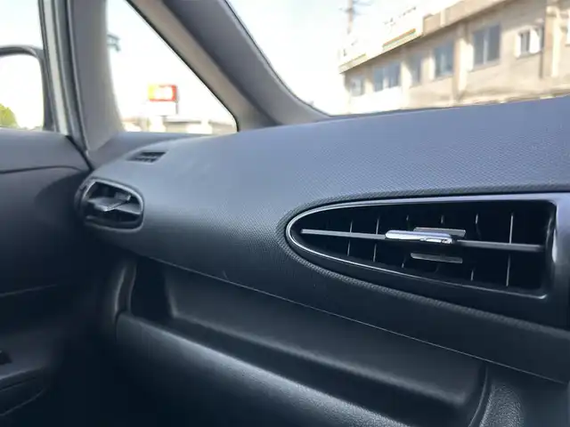 トヨタ ウィッシュ 1．8X 佐賀県 2015(平27)年 4万km ホワイトパールクリスタルシャイン ワンオーナー/７人乗り/純正SDナビ/ワンセグTV/ETC/ヘッドライトレベライザー/電動格納ミラー/エアバックW/サイド/カーテン/リモコンキー/スペアキー×１/取扱説明書/保証書
