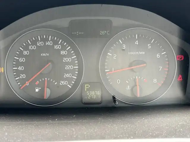 ボルボ Ｖ５０ 2．0 クラシック 京都府 2012(平24)年 5.4万km カメレオンブルーメタリック  社外HDDナビ/ レザーシート/　・前席パワーシート/　・前席シートヒーター/ サンルーフ/ クルーズコントロール/ ETC/ 12Vシガーソケット/ センターコンソール/ 電動格納ミラー/ HIDヘッドライト/ フォグライト/ 純正17インチアルミホイール/ ルーフレール