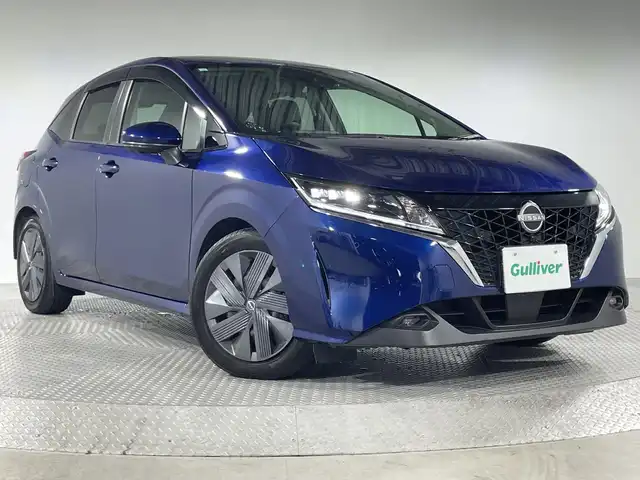日産 ノート X 神奈川県 2021(令3)年 3.6万km オーロラフレアブルーパール メーカーオプションナビゲーション/Bluetooth フルセグ AppleCarPlay AndroidAuto/アラウンドビューモニター/全方位運転支援システム/インテリジェントエマージェンシーブレーキ/踏み間違い衝突防止アシスト/標識検知機能/前方衝突予測警報/車両逸脱警報/ふらつき警報/車線逸脱予防支援システム/インテリジェントルームミラー/電子パーキング/オートホールド/ビルトインETC2.0/ステアリングリモコン/プッシュスタート/インテリジェントキー/スペアキー/LEDヘッドライト/オートライト/ドアバイザー