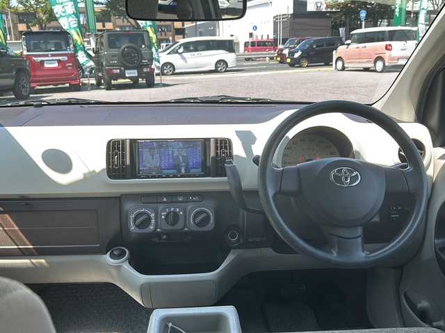 トヨタ パッソ X ユルリ 鳥取県 2011(平23)年 4.5万km キナコメタリック 社外SDナビ(CN-E330D)/CD/DVD/AM/FM/Bluetooth/ワンセグテレビ/バックカメラ/ドアバイザー/ABS/パワーウィンドウ/運転席＋助手席Wエアバッグ/盗難防止装置/フロントベンチシート/シートリフター