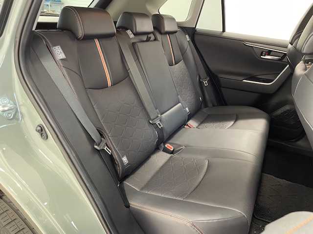 トヨタ ＲＡＶ４ アドベンチャー 宮城県 2021(令3)年 3.1万km アーバンカーキ 4WD/純正ナビ/バックカメラ/フルセグTV/Bluetooth/CD/DVD/トヨタセーフティセンス/・プリクラッシュセーフティー/・レーントレーシングアシスト/・レーダークルーズコントロール/・オートマチックハイビーム/・ロードサインアシスト/クリアランスソナー/ダウンヒルアシストコントロール/ヒルスタートアシストコントロール/MTモード付きAT/本革レザーシート/エアーシート/シートヒーター/パワーシート/ステアリングヒーター/LEDヘッドライト/フォグランプ/オートライト/純正ETC/純正アルミホイール/純正フロアマット/前後ドライブレコーダー/盗難防止装置