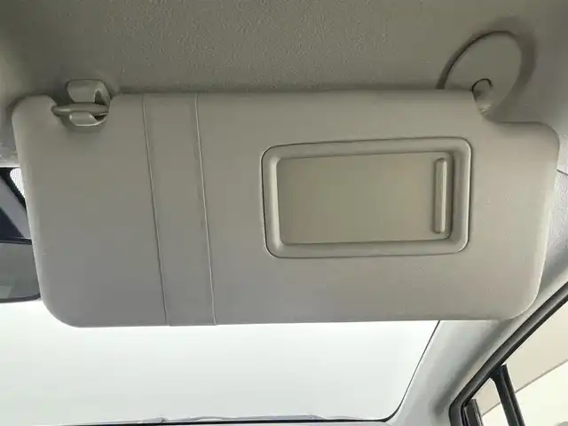 トヨタ シエンタ G クエロ 岡山県 2017(平29)年 5万km ヴィンテージブラウンパールクリスタルシャイン 純正ナビ/型番:NSZT-W68T/【CD/DVD/フルセグTV/Bluetooth】/LEDオートヘッドライト/両側電動スライド/ハーフレザー/バックカメラ/オートハイビーム/プッシュスタート/スマートキー/アイドリングストップ/レーンキープアシスト/ミュージックサーバー(SD)/純正フロアマット/オートライト/フォグランプ