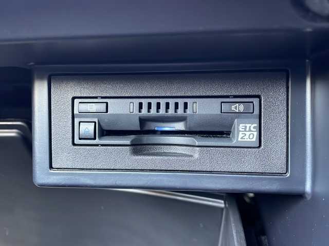 トヨタ ランドクルーザー プラド TX Lパッケージ 青森県 2023(令5)年 2.8万km アバンギャルドブロンズメタリック ワンオーナー/寒冷地仕様/純正メーカーナビ・フルセグTV/パノラミックビューモニター/黒革シート/前席エアシート・ヒーター/セーフティセンス/プリクラッシュセーフティ/レーダークルーズコントロール/レーンディパーチャーアラート/オートマチックハイビーム/OPブラインドスポットモニター/OPクリアランスソナー/ワイパーデアイサー/スマートキー一体式エンジンスターター/ビルトインETC2.0/LEDヘッドライト/LEDフォグランプ/リアフォグランプ/ブラックルーフレール/社外17インチアルミ夏タイヤ/純正17インチアルミスタッドレス車内/バッテリー2個