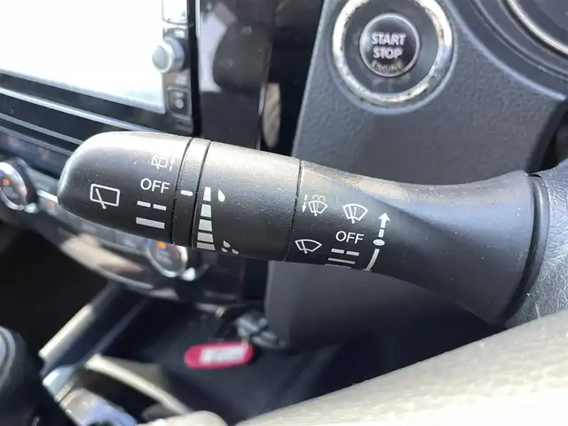 日産 エクストレイル 20X エマージェンシーブレーキ 宮崎県 2017(平29)年 5.3万km 黒 純正ナビゲーション（MM316D-W）/　AM FM CD DVD BT TV/バックカメラ/エマージェンシーブレーキ/運転席助手席シートヒーター/ルーフレール/フォグランプ/スマートキー/プッシュスタート/ウィンカーミラー/電動格納ミラー