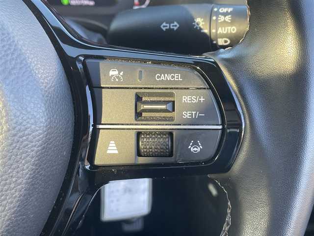 ホンダ ＺＲ－Ｖ X 岡山県 2023(令5)年 2.6万km クリスタルブラックパール 登録時走行距離25759km/ワンオーナー/純正11.4インチナビ/フルセグTV(AM/FM/CD/DVD/Bluetooth)/バックカメラ/ETC/ドライブレコーダー/パワーバックドア/ホンダセンシング/・衝突軽減ブレーキ/・車線維持支援システム/・アダプティブクルーズコントロール/・踏み間違い衝突軽減システム/・パーキングセンサーシステム/横滑り防止装置/ヘッドライトレベライザー/ダウンヒルアシストコントロール/USB端子/18インチ純正AW/純正フロアマット