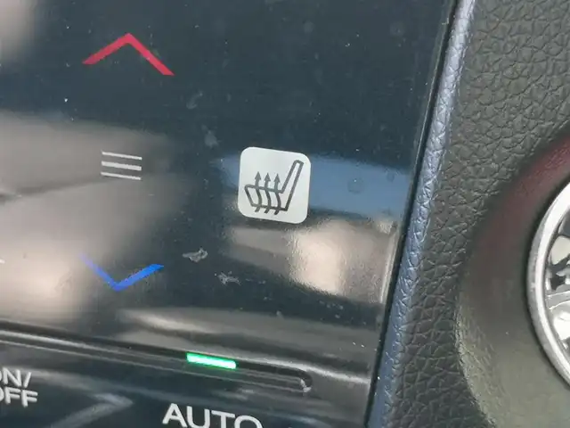 ホンダ シャトル ハイブリッド X ホンダセンシング 茨城県 2019(平31)年 6.8万km プレミアムクリスタルレッドM 社外ナビ/【DISC・SD・AM・FM・TV・BT・iPod・USB・AUX】/シートヒーター/ETC/Bカメラ/レーダークルコン/パドルシフト/チップアップシート/オートライト/Fフォグ/LEDライト/純正ホイールカバー/電格ミラー/ウインカーミラー