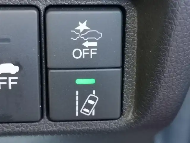 ホンダ シャトル ハイブリッド X ホンダセンシング 茨城県 2019(平31)年 6.8万km プレミアムクリスタルレッドM 社外ナビ/【DISC・SD・AM・FM・TV・BT・iPod・USB・AUX】/シートヒーター/ETC/Bカメラ/レーダークルコン/パドルシフト/チップアップシート/オートライト/Fフォグ/LEDライト/純正ホイールカバー/電格ミラー/ウインカーミラー