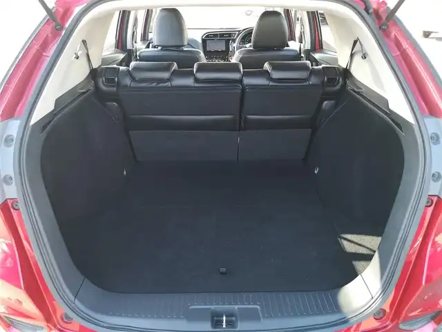 ホンダ シャトル ハイブリッド X ホンダセンシング 茨城県 2019(平31)年 6.8万km プレミアムクリスタルレッドM 社外ナビ/【DISC・SD・AM・FM・TV・BT・iPod・USB・AUX】/シートヒーター/ETC/Bカメラ/レーダークルコン/パドルシフト/チップアップシート/オートライト/Fフォグ/LEDライト/純正ホイールカバー/電格ミラー/ウインカーミラー