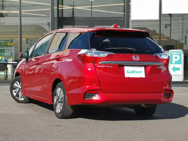 ホンダ シャトル ハイブリッド X ホンダセンシング 茨城県 2019(平31)年 6.8万km プレミアムクリスタルレッドM 社外ナビ/【DISC・SD・AM・FM・TV・BT・iPod・USB・AUX】/シートヒーター/ETC/Bカメラ/レーダークルコン/パドルシフト/チップアップシート/オートライト/Fフォグ/LEDライト/純正ホイールカバー/電格ミラー/ウインカーミラー