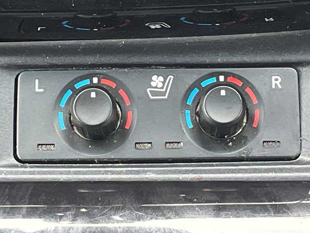 トヨタ アルファード S Cパッケージ 山口県 2021(令3)年 5.1万km ホワイトパールクリスタルシャイン ツインムーンルーフ　/純正ディスプレイオーディオ/ナビ/AM/FM/CD/DVD/Bluetooth/フルセグTV/純正フリップダウンモニター　/トヨタセーフティーセンス　/衝突被害軽減ブレーキ/アダプティブクルーズコントロール/車線逸脱警報/オートマチックハイビーム/デジタルインナーミラー　/両側パワースライドドア　/パワーバックドア　/レザーシート/ベンチレーション　/前席、2列目パワーシート/3眼ＬＥＤヘッドライト　/前後コーナーセンサー/ＥＴＣ