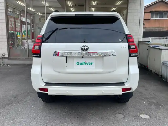 トヨタ ランドクルーザー プラド TX 愛知県 2022(令4)年 2.5万km ホワイトパールクリスタルシャイン /当店買取/禁煙/7人乗り/サンルーフ//純正SDナビNSZT-Y68T//フルセグTV/CD/SD/DVD/USB/Bluetooth//バックカメラ//LEDヘッド/AHB/Aライト//PCS/LDA/RSA/Pソナー//レーダークルーズコントロール//革巻きステアリング///ETC//保証書/取説/ナビ取説//スペアキー