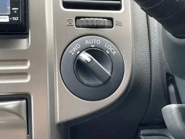 日産 エクストレイル S ドライビングギア 神奈川県 2007(平19)年 8.7万km バーニングレッド ワンオーナー/パートタイム4WD/HIDヘッドライト/フォグランプ/キーレスキー/スペアキー/電動格納ミラー/ETC/リアルーフスポイラー/保証書/取扱説明書