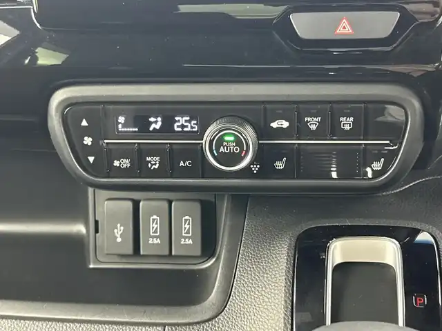 ホンダ Ｎ ＢＯＸ カスタム L 愛知県 2022(令4)年 4.2万km プレミアムグラマラスブロンズP 禁煙車/純正7インチナビ/（CD/DVD/Bluetooth/フルセグTV/SD)/バックカメラ/ホンダセンシング/・衝突軽減ブレーキ/・レーンキープアシスト/・オートマチックハイビーム/・レーダークルーズコントロール/・パーキングセンサー/ETC/シートヒーター/両側パワースライドドア/アイドリングストップ/スマートキー/スペアキー1本/プッシュスタート/LEDヘッドライト/フロントフォグランプ/オートライト/チップアップシート/純正14インチアルミホイール/純正フロアマット/横滑り防止装置/純正フロアマット