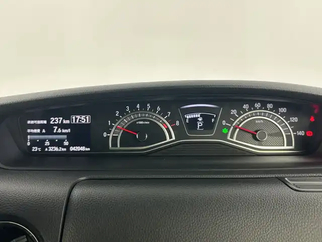 ホンダ Ｎ ＢＯＸ カスタム L 愛知県 2022(令4)年 4.2万km プレミアムグラマラスブロンズP 禁煙車/純正7インチナビ/（CD/DVD/Bluetooth/フルセグTV/SD)/バックカメラ/ホンダセンシング/・衝突軽減ブレーキ/・レーンキープアシスト/・オートマチックハイビーム/・レーダークルーズコントロール/・パーキングセンサー/ETC/シートヒーター/両側パワースライドドア/アイドリングストップ/スマートキー/スペアキー1本/プッシュスタート/LEDヘッドライト/フロントフォグランプ/オートライト/チップアップシート/純正14インチアルミホイール/純正フロアマット/横滑り防止装置/純正フロアマット