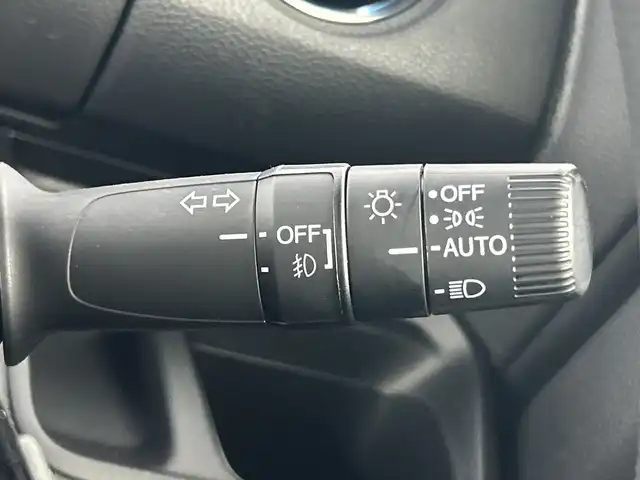 ホンダ Ｎ ＢＯＸ カスタム L 愛知県 2022(令4)年 4.2万km プレミアムグラマラスブロンズP 禁煙車/純正7インチナビ/（CD/DVD/Bluetooth/フルセグTV/SD)/バックカメラ/ホンダセンシング/・衝突軽減ブレーキ/・レーンキープアシスト/・オートマチックハイビーム/・レーダークルーズコントロール/・パーキングセンサー/ETC/シートヒーター/両側パワースライドドア/アイドリングストップ/スマートキー/スペアキー1本/プッシュスタート/LEDヘッドライト/フロントフォグランプ/オートライト/チップアップシート/純正14インチアルミホイール/純正フロアマット/横滑り防止装置/純正フロアマット