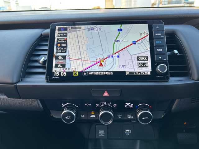 ホンダ フィット ホーム 兵庫県 2022(令4)年 1.8万km プラチナホワイトパール ワンオーナー/純正ディーラーオプションナビ(VXU-225FTi)/(AM/FM/CD/DVD/Blue Tooth)/純正前方録画ドラレコ(DRH-204VD)/バックカメラ/ETC2.0/レーダークルーズコントロール/電動パーキングブレーキ/オートブレーキホールド/SOSコール/プリクラッシュ/コーナーセンサー/横滑り防止装置/車線逸脱警報/取扱説明書/保証書