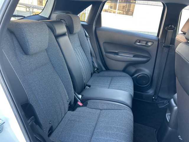 ホンダ フィット ホーム 兵庫県 2022(令4)年 1.8万km プラチナホワイトパール ワンオーナー/純正ディーラーオプションナビ(VXU-225FTi)/(AM/FM/CD/DVD/Blue Tooth)/純正前方録画ドラレコ(DRH-204VD)/バックカメラ/ETC2.0/レーダークルーズコントロール/電動パーキングブレーキ/オートブレーキホールド/SOSコール/プリクラッシュ/コーナーセンサー/横滑り防止装置/車線逸脱警報/取扱説明書/保証書