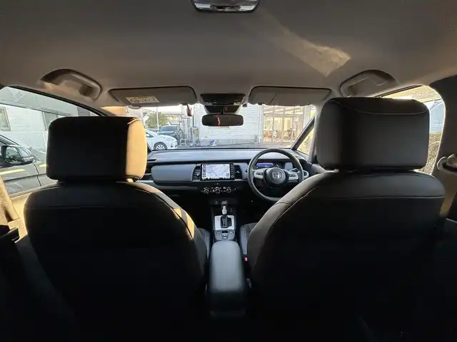 ホンダ フィット ホーム 兵庫県 2022(令4)年 1.8万km プラチナホワイトパール ワンオーナー/純正ディーラーオプションナビ(VXU-225FTi)/(AM/FM/CD/DVD/Blue Tooth)/純正前方録画ドラレコ(DRH-204VD)/バックカメラ/ETC2.0/レーダークルーズコントロール/電動パーキングブレーキ/オートブレーキホールド/SOSコール/プリクラッシュ/コーナーセンサー/横滑り防止装置/車線逸脱警報/取扱説明書/保証書