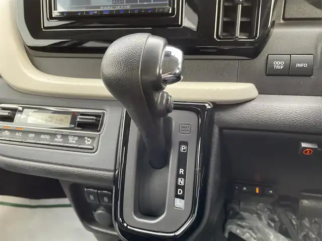 三菱 デリカＤ：２ ハイブリッドMZ 青森県 2023(令5)年 2万km スーパーブラックP 4WD/社外メモリーナビ(MDV-D709BT)/Bluetooth/CD/DVD/USB/バックカメラ/全方位カメラ/ドライブレコーダー/ヘッドアップディスプレイ/ETC/両側パワースライドドア/革シートカバー/ＬＥＤヘッドライト