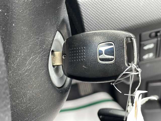 ホンダ フリード G ジャストセレクション 山梨県 2011(平23)年 2.6万km プレミアムナイトブルーパール 純正ナビ/バックカメラ/ＤＶＤ再生/Bluetooth再生/ワンセグテレビ/電動スライドドア/HIDヘッドライト/オートライト/オートエアコン/純正フロアマット/盗難防止装置/横滑り防止