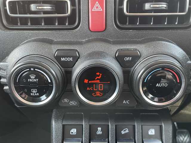 スズキ ジムニー シエラ JC 富山県 2019(令1)年 7.9万km ブルーイッシュブラックパール3 １オーナー/９型ナビ／フルセグＴＶ／Bluetooth/クルーズコントロール/ＬＥＤヘッドライト/オートライト/レーンキープアシスト/シートヒーター/オートライト/純正ＡＷ１５インチ/スマートキー/プッシュスタート/衝突軽減ブレーキ/Wエアバック/サイドエアバック／カーテンエアバック/スペアキー1本/保証書／取説有り