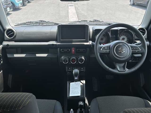 スズキ ジムニー ノマド FC 香川県 2025(令7)年 0.1万km未満 黒 登録時走行距離：41km/カラーコード：WB3　ブルーイッシュブラックパール4/保証書・取説付き/4WD/D/N席シートヒーター/クリアランスソナー/スマートキー×２/オートハイビーム/ＬＥＤヘッドライト/・ヘッドランプウォッシャー/フォグライト/電格ミラー/・ヒーテッドドアミラー/純正１５インチアルミホイール/スズキセーフティサポート/・アダプティブクルーズコントロール/・デュアルカメラブレーキサポート/・前後誤発進抑制機能/・後退時ブレーキサポート