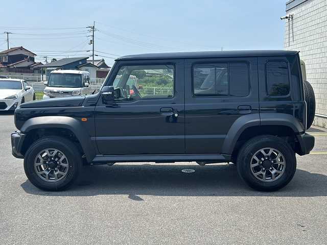 スズキ ジムニー ノマド FC 香川県 2025(令7)年 0.1万km未満 黒 登録時走行距離：41km/カラーコード：WB3　ブルーイッシュブラックパール4/保証書・取説付き/4WD/D/N席シートヒーター/クリアランスソナー/スマートキー×２/オートハイビーム/ＬＥＤヘッドライト/・ヘッドランプウォッシャー/フォグライト/電格ミラー/・ヒーテッドドアミラー/純正１５インチアルミホイール/スズキセーフティサポート/・アダプティブクルーズコントロール/・デュアルカメラブレーキサポート/・前後誤発進抑制機能/・後退時ブレーキサポート