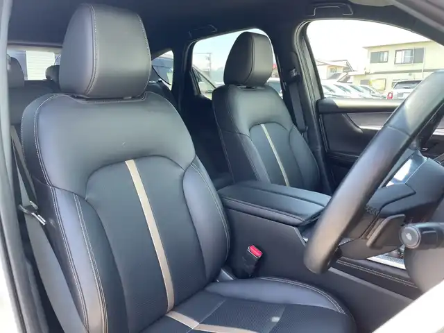 マツダ ＣＸ－６０ XD HV エクスクルーシブスポーツ 神奈川県 2022(令4)年 3.2万km ロジウムホワイトプレミアムメタリック 純正12.3インチナビゲーション/マツダコネクト/フルセグTV/AppleCarPlay/AndoroidAuto/USB(タイプC)/Bluetooth/ボーズサウンドシステム/バックカメラ/全周囲カメラ/本革シート/メモリー付きパワーシート/シートヒーター/エアーシート/ハンドルヒーター/パワーバックドア/前後ドライブレコーダー/スマートブレーキサポート/レーンキープアシスト/レーダークルーズコントロール/ブラインドスポットモニター/トラクションコントロールシステム/純正アルミホイール/ETC
