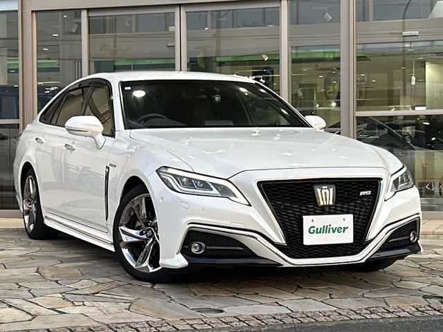 トヨタ クラウン ハイブリッド RS アドバンス 静岡県 2019(平31)年 4.6万km ホワイトパールクリスタルシャイン 純正ナビ/(FM/AM/CD/DVD/フルセグ/Bluetooth)/オートマチックハイビーム/レーンキープアシスト/レーダークルーズコントロール/パーキングアシスト/ドライブレコーダー/ETC/ハンドルヒーター/前席シートヒーター/パワーシート/電動格納ミラー/ブレーキホールド/ステアリングスイッチ/オートライト/LEDヘッドライト/フルオートエアコン/プッシュスタート/スマートキー/純正フロアマット