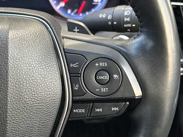 トヨタ クラウン ハイブリッド RS アドバンス 静岡県 2019(平31)年 4.6万km ホワイトパールクリスタルシャイン 純正ナビ/(FM/AM/CD/DVD/フルセグ/Bluetooth)/オートマチックハイビーム/レーンキープアシスト/レーダークルーズコントロール/パーキングアシスト/ドライブレコーダー/ETC/ハンドルヒーター/前席シートヒーター/パワーシート/電動格納ミラー/ブレーキホールド/ステアリングスイッチ/オートライト/LEDヘッドライト/フルオートエアコン/プッシュスタート/スマートキー/純正フロアマット