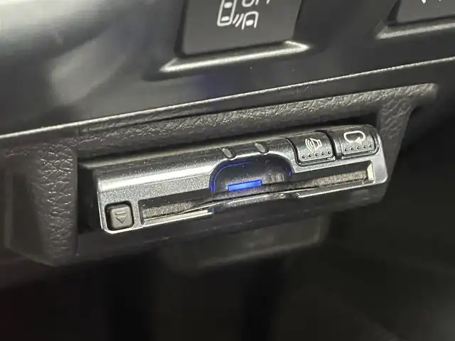 スバル インプレッサ ＸＶ 2．0i－L アイサイト 山形県 2015(平27)年 4.4万km ダークブルーパール 4WD/衝突軽減/純正SDナビ/　　【CD/DVD/BT/フルセグ】/バックカメラ/レーダークルーズコントロール/HIDヘッドライト/純正17インチアルミホイール/ルーフレール/ステアリングスイッチ/電動格納ウィンカーミラー/アイドリングストップ/ブラインドスポットモニター/スマートキー/ETC